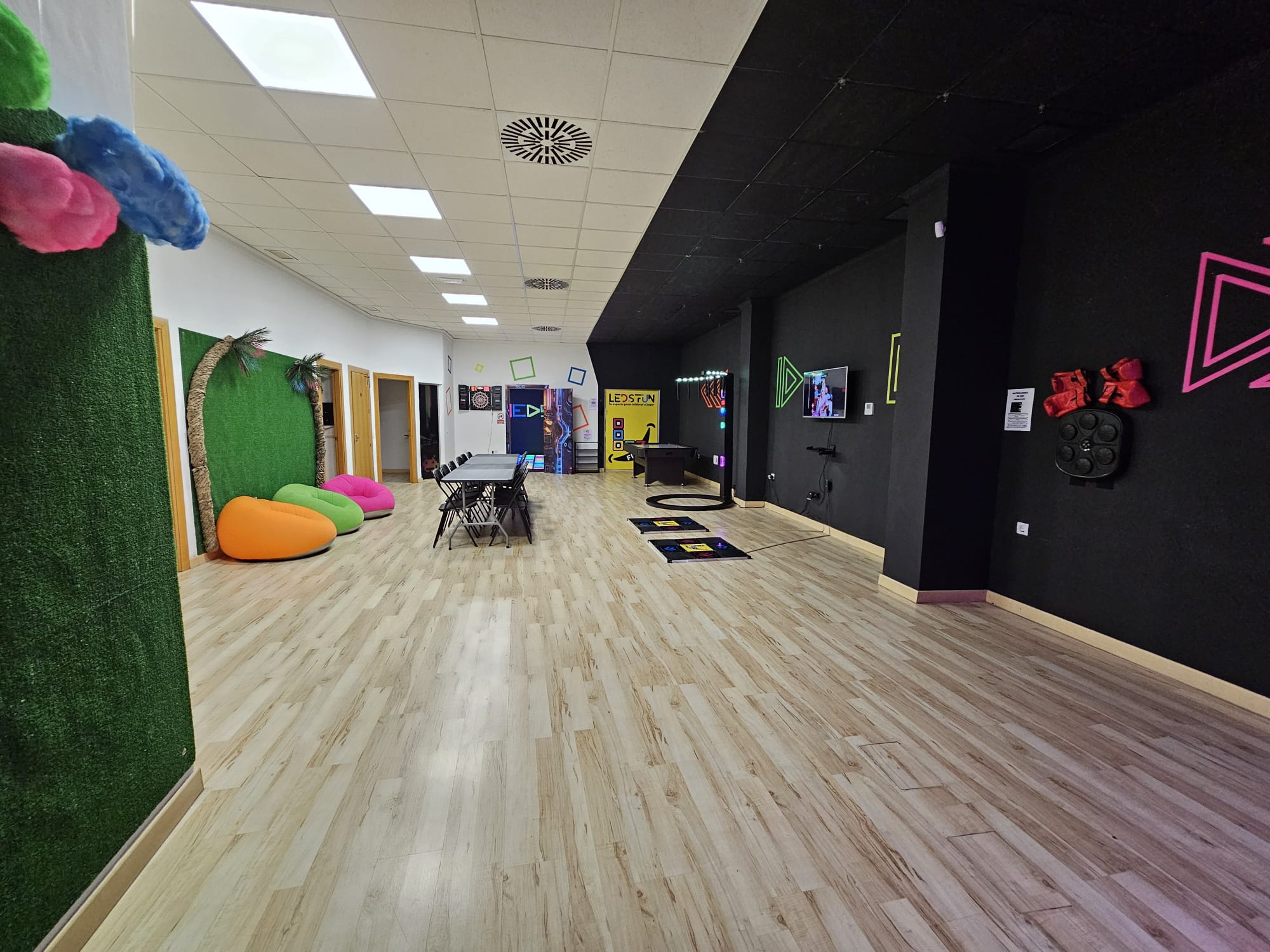 WhatsApp Image 2025-11-13 at 11.38.43 (1)